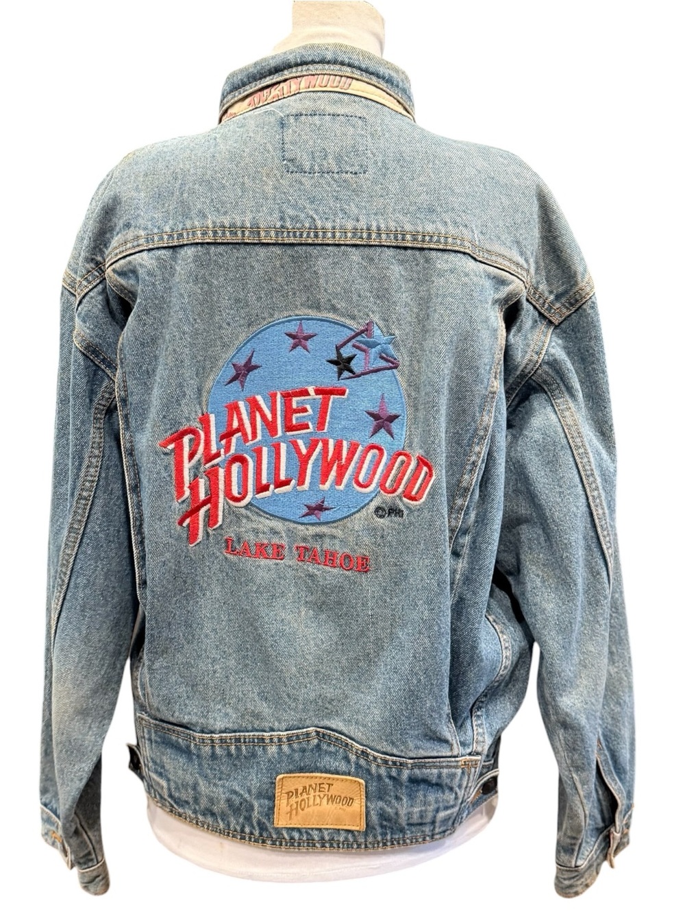Planet Hollywood Lake Tahoe Embroidered Jean Denim Jacket Mens Size M VTG 90's